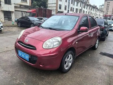 Nissan 玛驰 2015