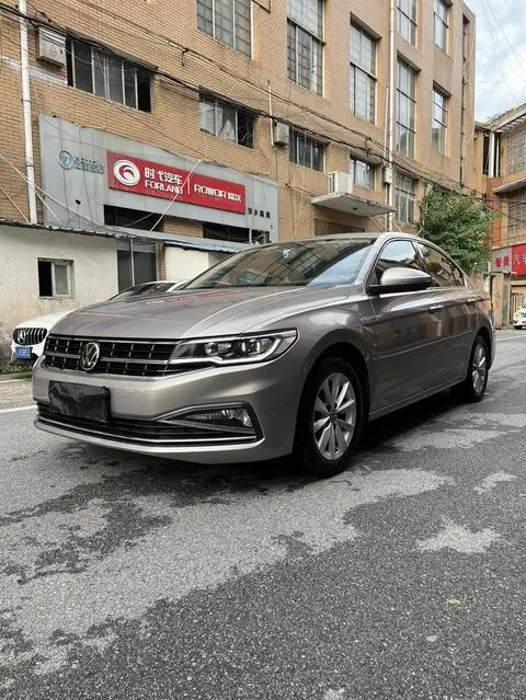 Volkswagen Bora 2021