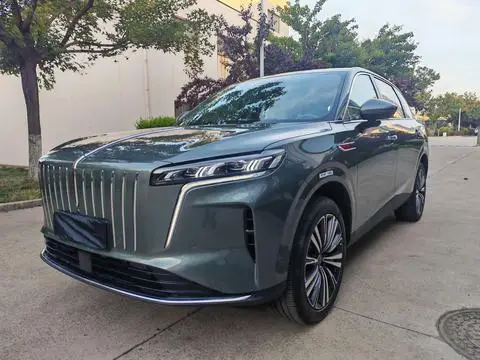 Hongqi HS6 PHEV 2026