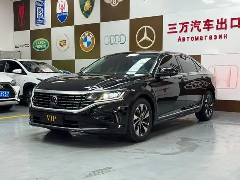 Volkswagen Passat 2022