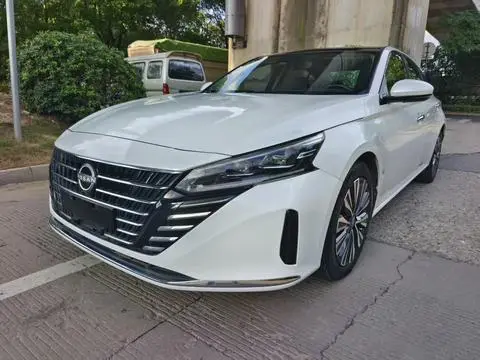 Nissan Teana 2022