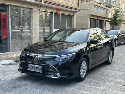 Toyota Camry 2016