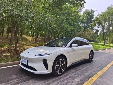 NIO ET5T 2024