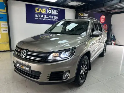 Volkswagen Tiguan 2015