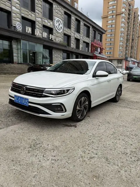 Volkswagen Bora 2023