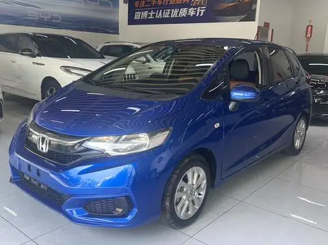 Honda Fit 2018 — фото 1