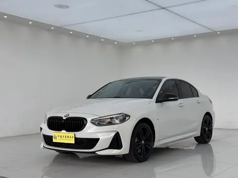 BMW 1 Series 2021