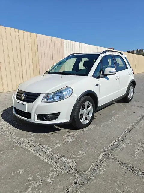 Suzuki 天语 SX4 2016