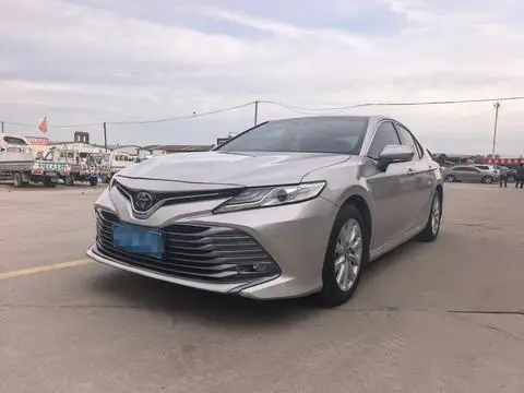 Toyota Camry 2019