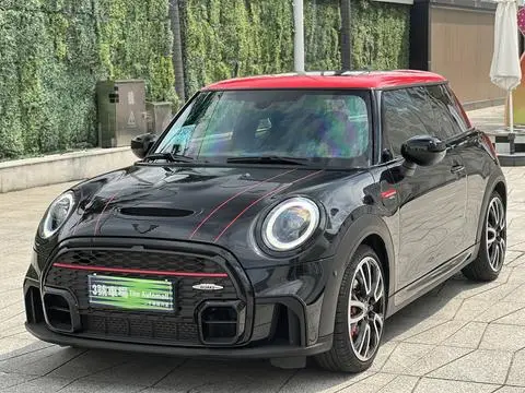 MINI JCW 2022