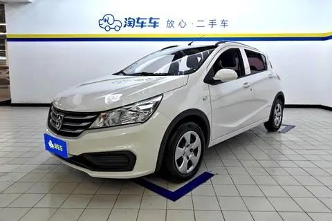 Baojun 310 2016