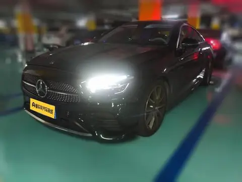 Mercedes-Benz E-Class 2023