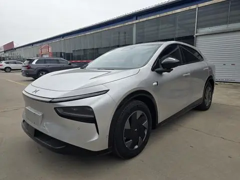 XPeng 小鹏G7 2025