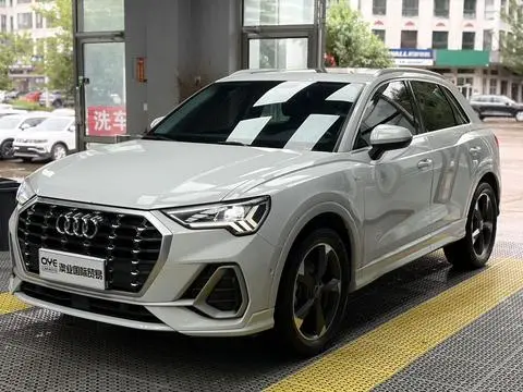 Audi Q3 2022