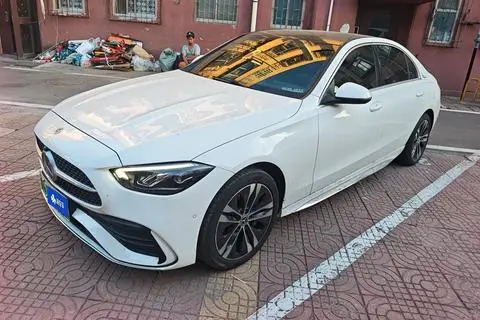 Mercedes-Benz C-Class PHEV 2025