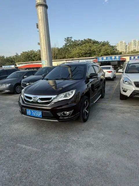 BYD S7 2015 — фото 1