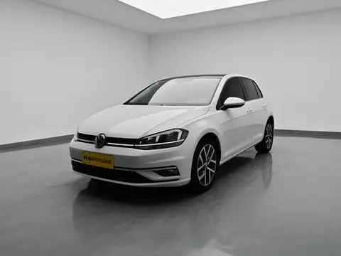 Volkswagen Golf 2020 — фото 1