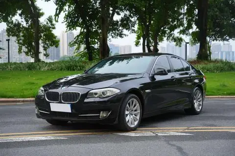 BMW 5 Series 2011