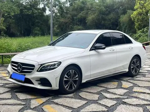 Mercedes-Benz C-Class 2020