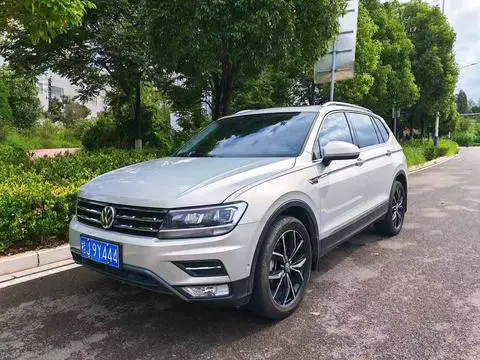 Volkswagen Tiguan L 2020