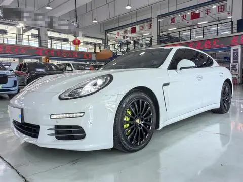 Porsche Panamera 2014