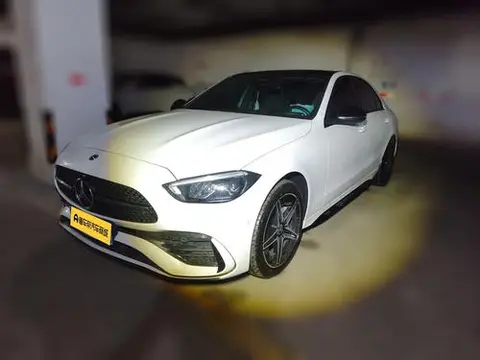 Mercedes-Benz C-Class 2024