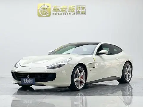 Ferrari GTC4Lusso 2017