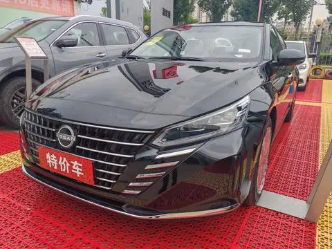 Nissan Teana 2024