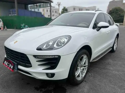 Porsche Macan 2015 — фото 1