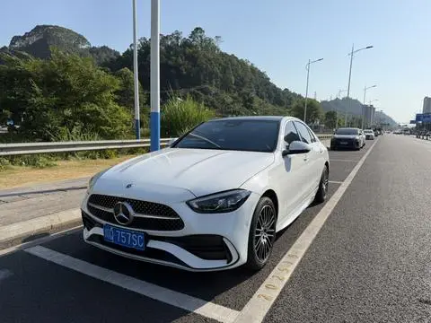 Mercedes-Benz C-Class 2022