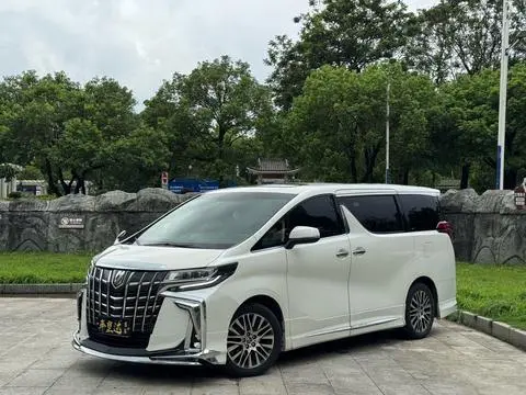 Toyota 埃尔法 2015