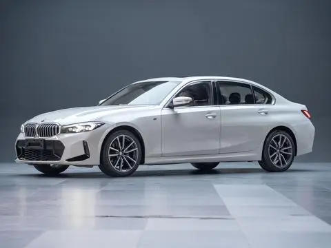 BMW 3 Series 2023 — фото 1