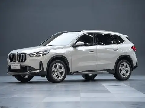 BMW X1 2023 — фото 1