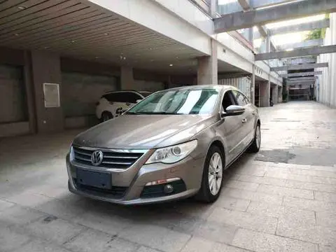 Volkswagen CC 2011