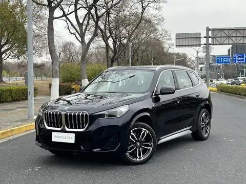 BMW X1 2023 — фото 1