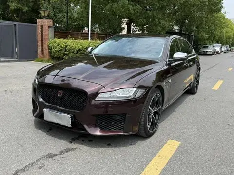 Jaguar XFL 2018