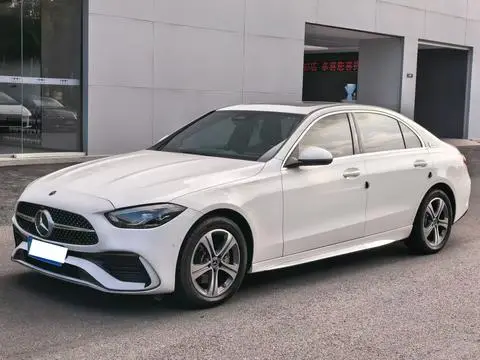 Mercedes-Benz C-Class 2022