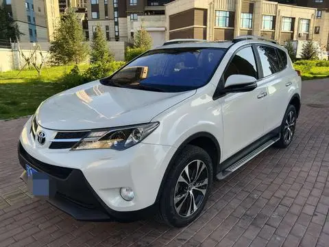 Toyota RAV4 2015