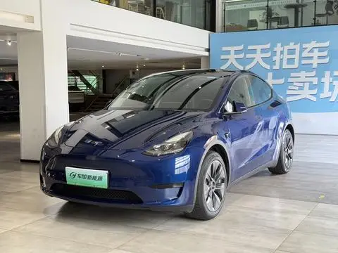 Tesla Model Y 2022 — фото 1