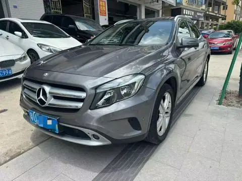 Mercedes-Benz GLA 2016