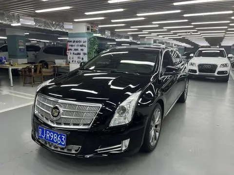 Cadillac XTS 2013