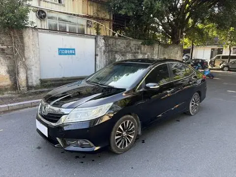 Honda Crider 2015