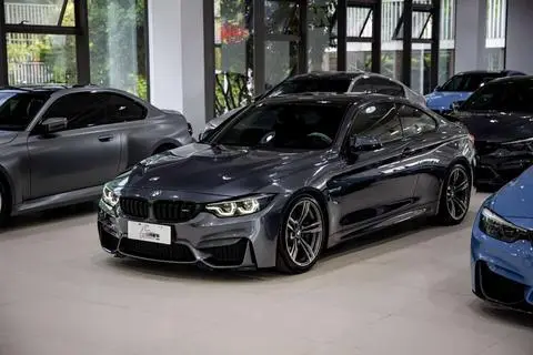 BMW M4 2017