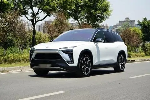 NIO ES8 2020