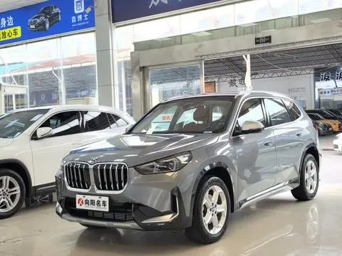 BMW X1 2023 — фото 1