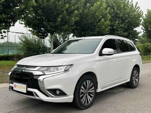 Mitsubishi 欧蓝德 2021
