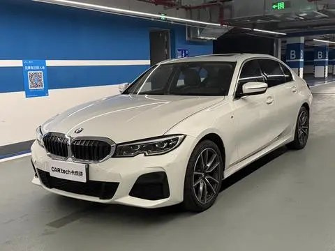 BMW 3 Series 2022