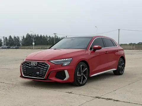 Audi A3 2022 — фото 1