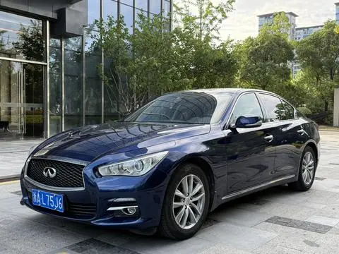 Infiniti Q50L 2016