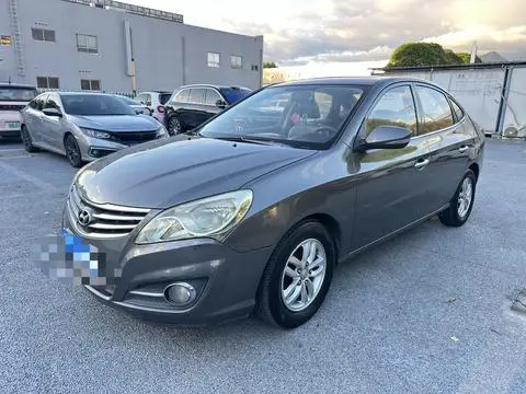 Hyundai 悦动 2011